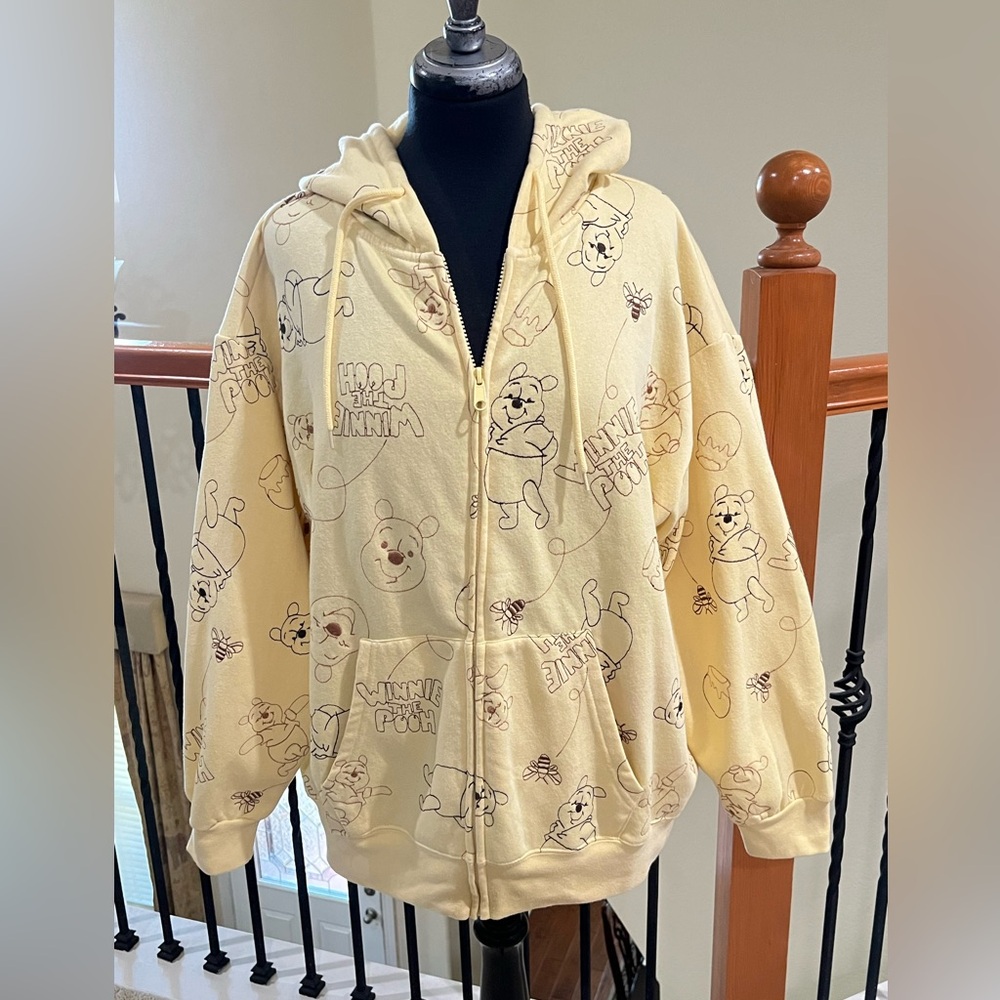 Disney Winnie the Pooh Yellow Zip Hoodie with EMBROIDERED Character Print SZ XXL